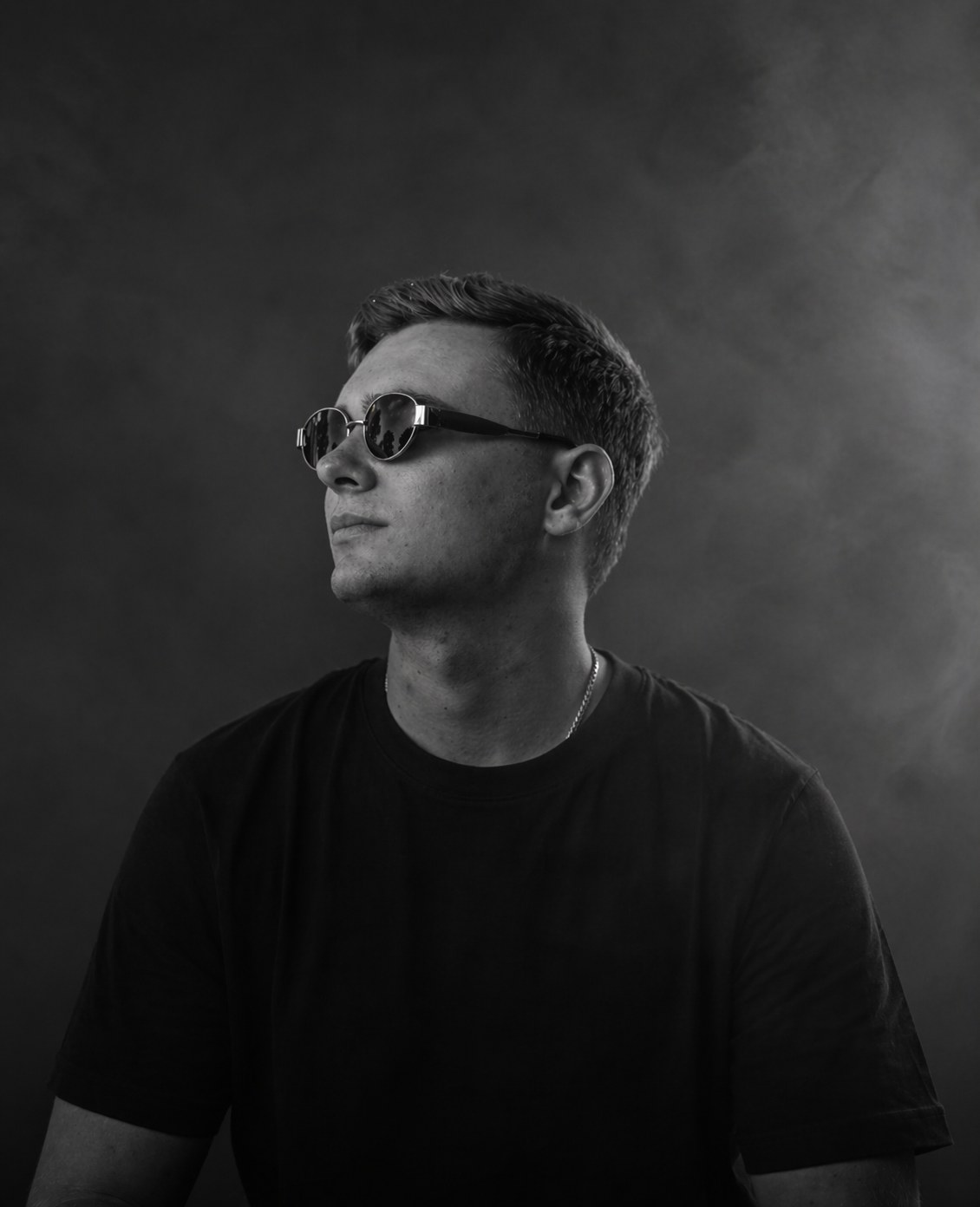 Oscaro clean portrait