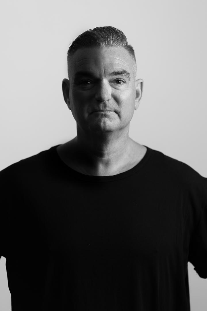 Simon Solo, Latitude 9.51 Radio resident DJ